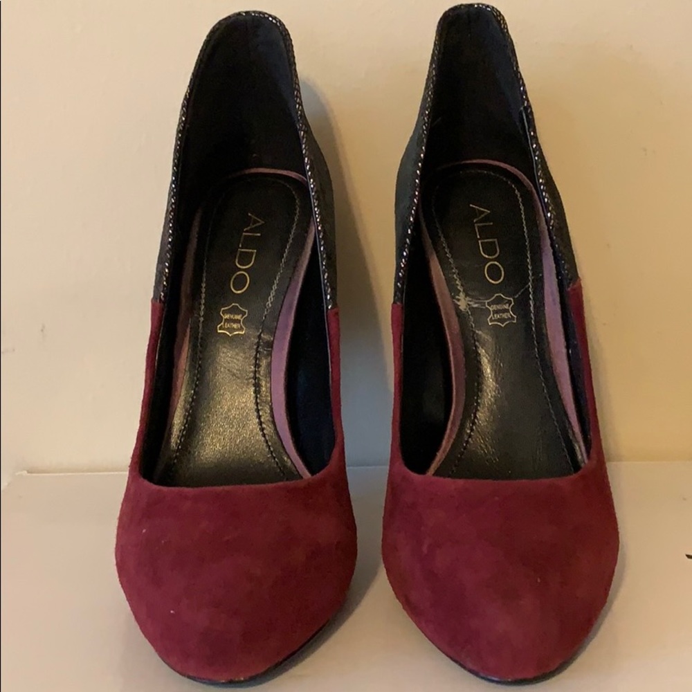 Shoes - Picture 4 of 6